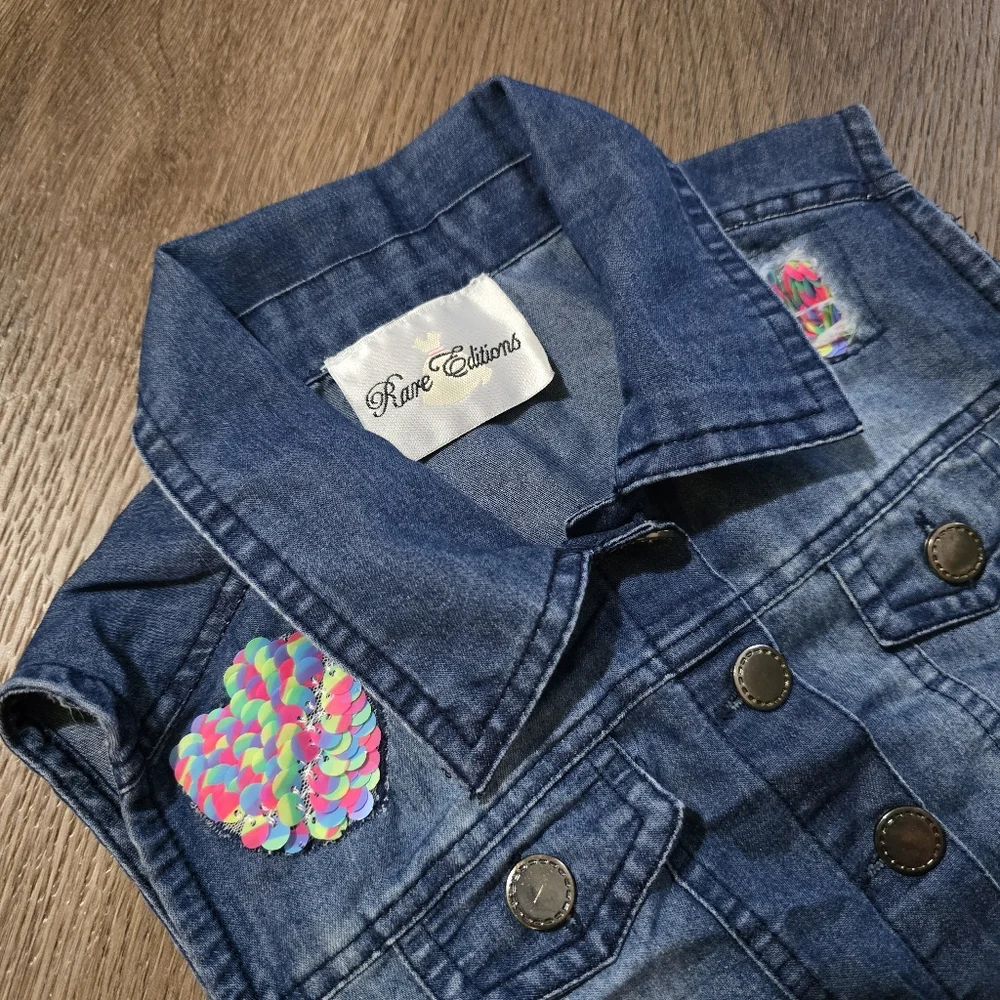 Rare Editions Girl's Distressed Sequin Vest‎ Blue – Size 7 Small